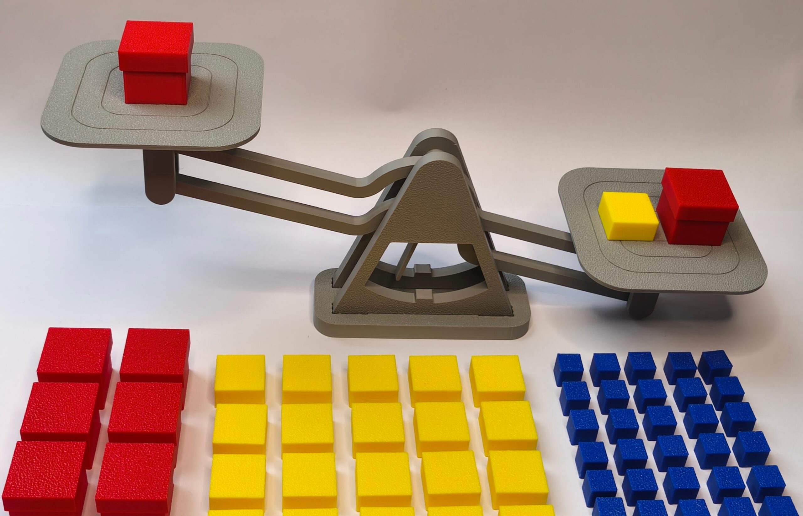 Bild der Gleichungs-Waage im Ungleichgewicht